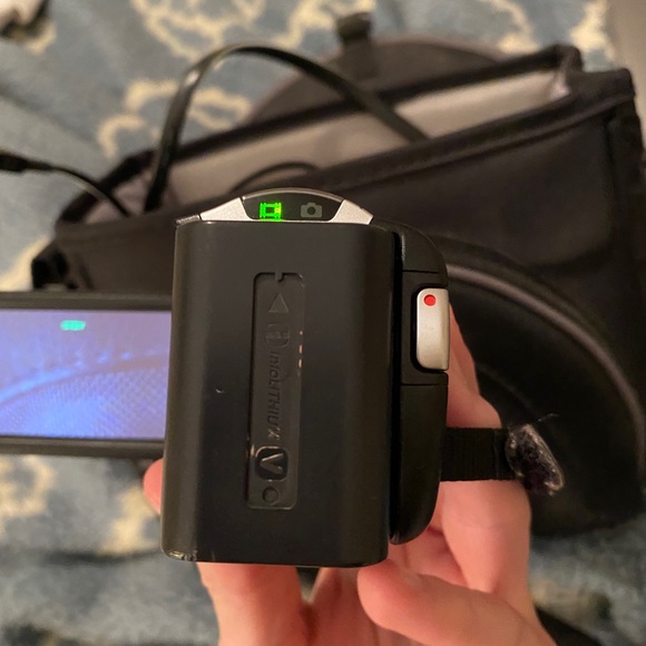 Sony camera - Picture 5 of 8